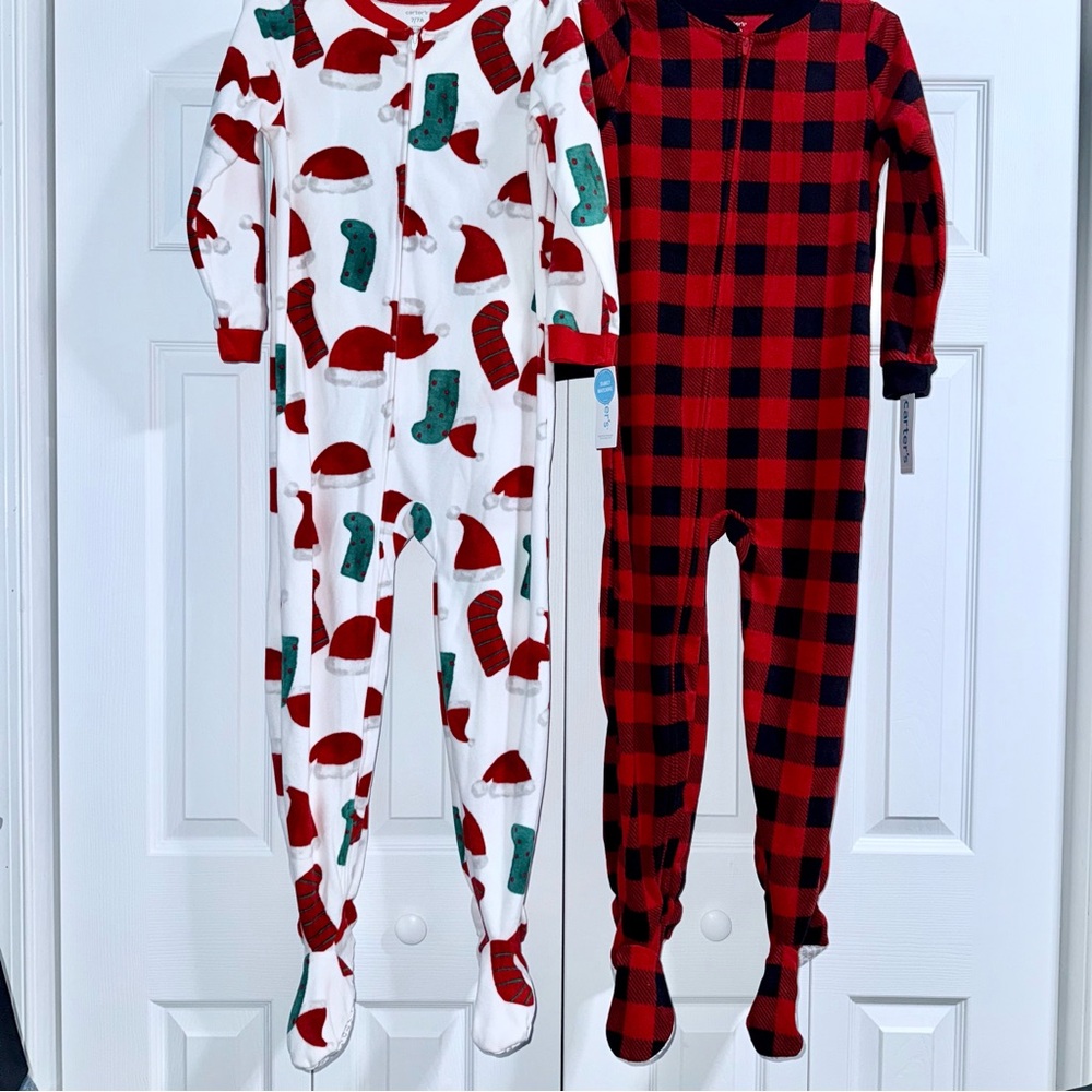 🎅🏻 Carter's Boys Fleece Footed Pajamas